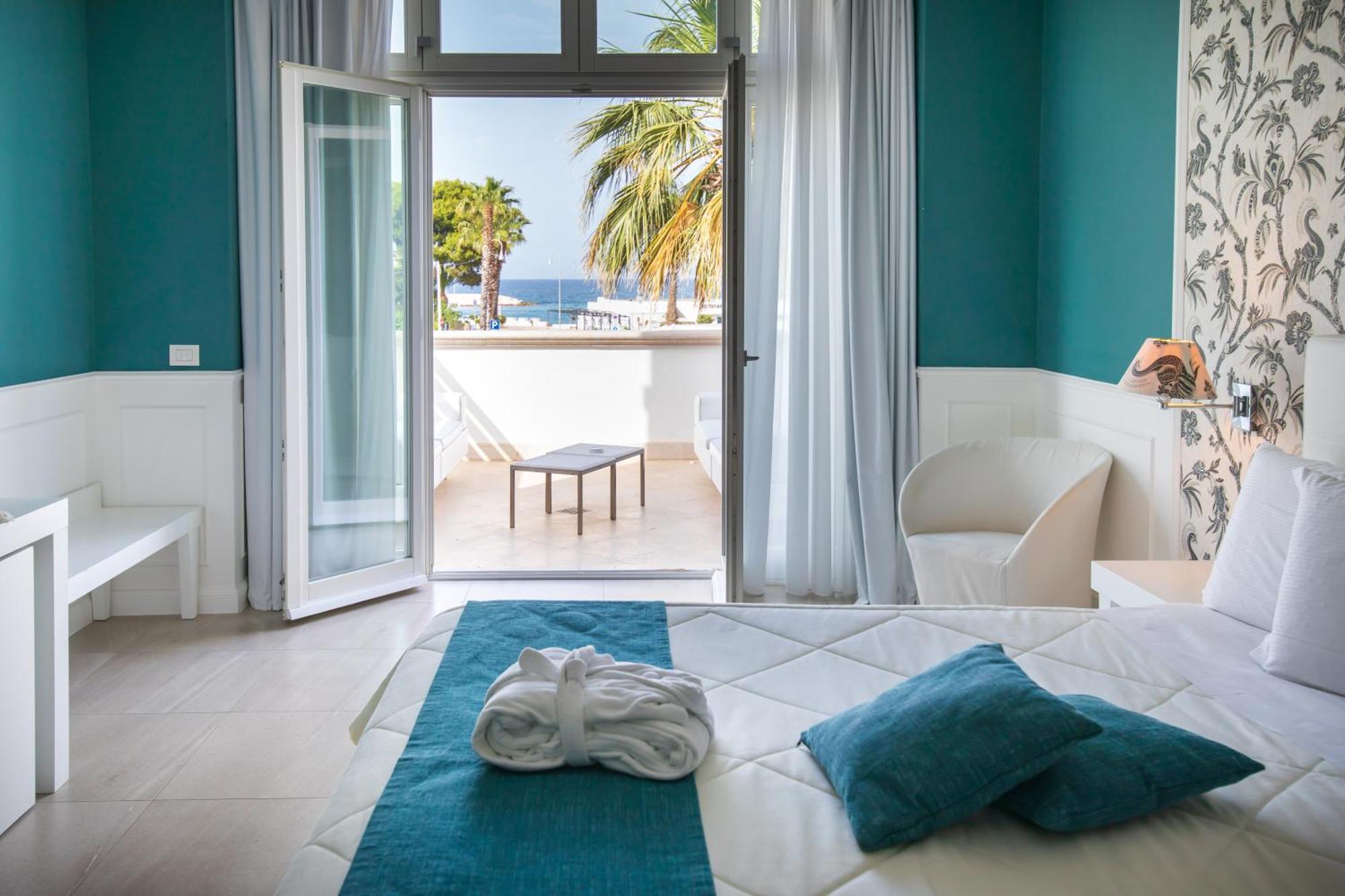Bianco Riccio Suite Hotel Savelletri Exterior photo